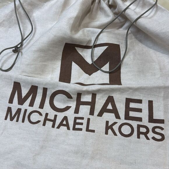 Michael Kors Tan Drawstring Bag Large - Picture 2 of 4